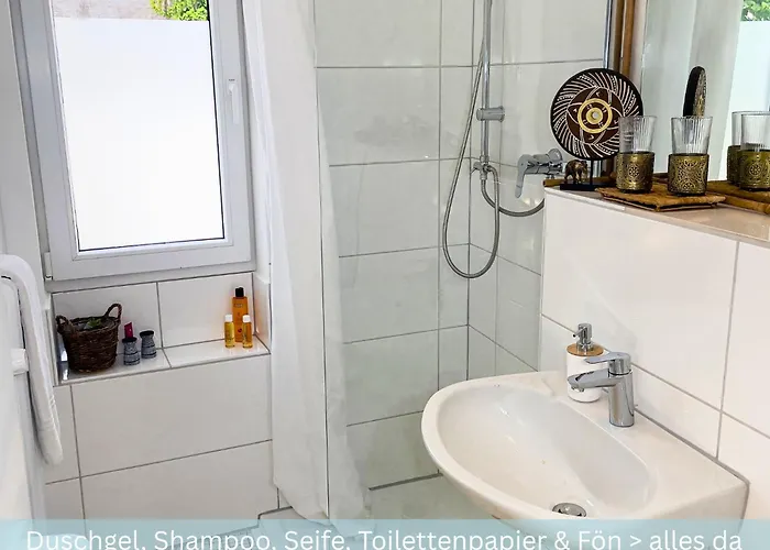 Bambuszimmer Mit Grossem Dachgarten Im Gaestehaus Graf-schmelzer Apartment *